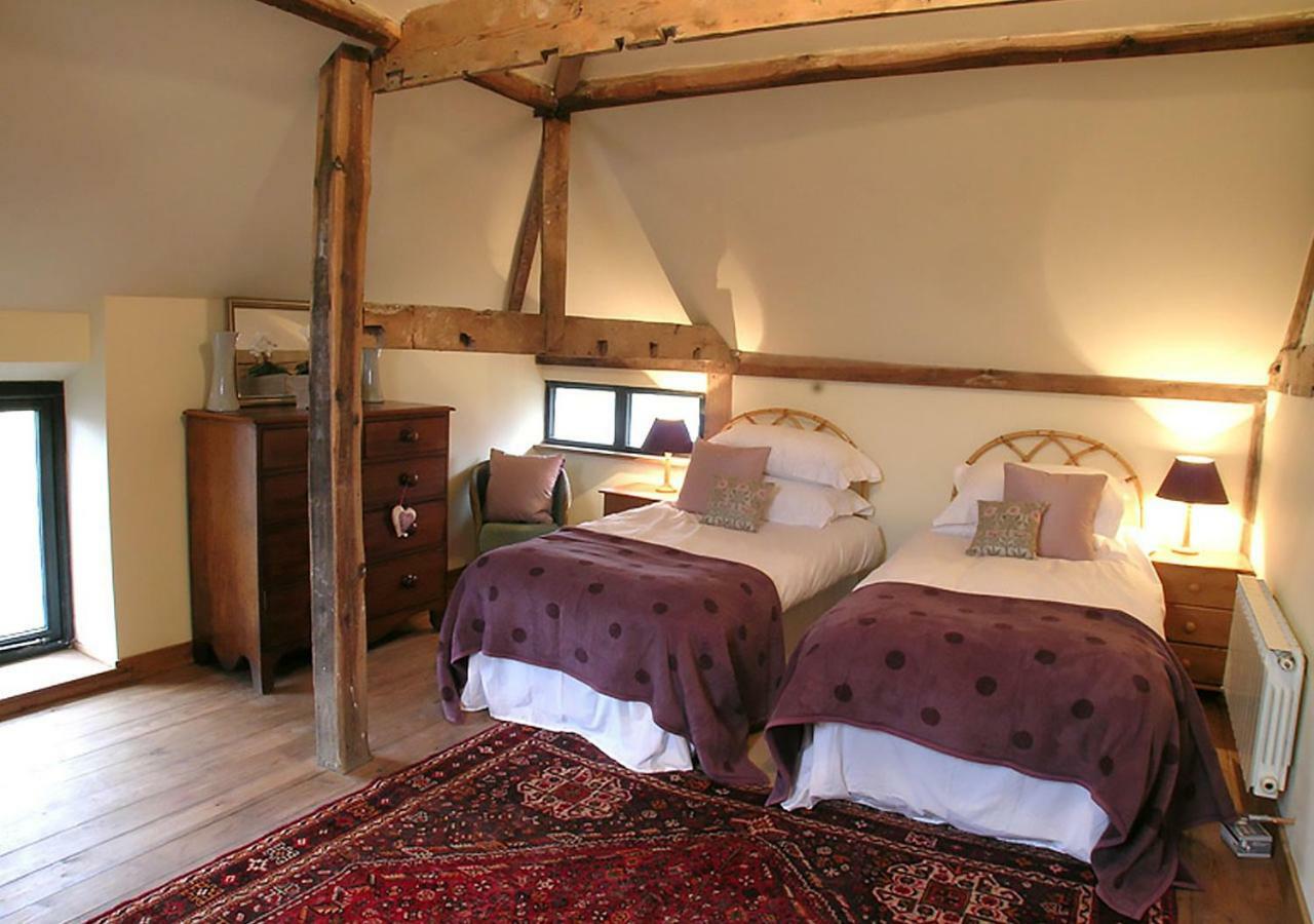 Lackford Lakes Barns Дом отдыха *